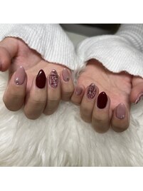 ツィードネイル