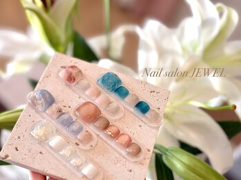 ジュエル(JEWEL)の写真/サンダルが映えるフットネイル【フットワンカラー　6000～】人気のマグネットやニュアンスまで豊富に＊