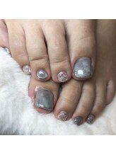 グラマラス アンジェアイ 荻窪店(glamourous ange eye)/秋冬フットネイル