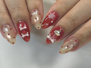 シピ ネイル(Chipi Nail)の写真/〈持ち込みデザイン対応〉パーツ豊富で指先華やか♪リボンやハートのキラキラパーツ多数！ブライダルにも◎