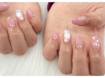 【山下】桜ネイル