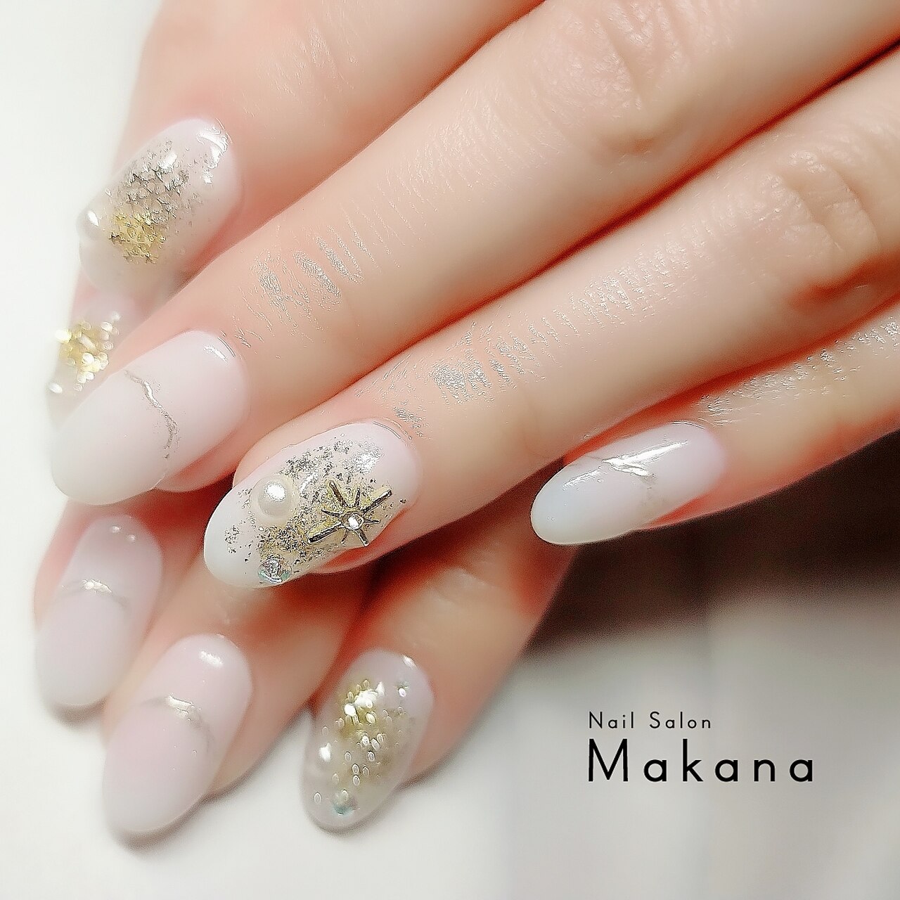 2026年冬トレンド】ホワイト ワンカラーのネイルデザイン集｜人気順