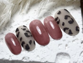 マイロネイル(myiro nail)の写真/お客様のライフスタイルに合わせて選べる、上品で続けやすい定額デザイン。