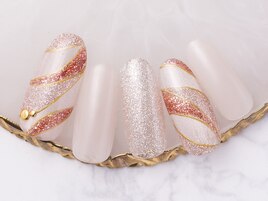 プッチスタイル柄ネイル