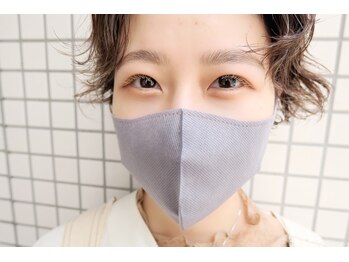 アトリエ プラス リム(atelier +LIM)/アイブロウリフト