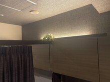 目の美容院 ランドマークプラザサロン/空間