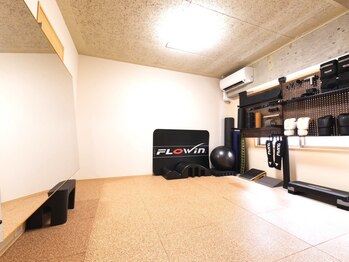 ダズリンジム 淵野辺(DAZZLING GYM)/～サロン店内～