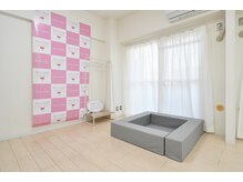 エクシアホワイトニング 新百合ヶ丘店の雰囲気（キッズスペース完備でお子様と一緒にご来店も♪）