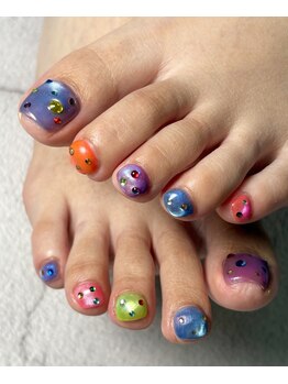 ローレル(Laurel)/派手派手カラフルネイル