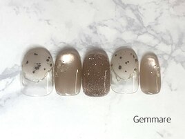 ダルメシアン風上品ネイル