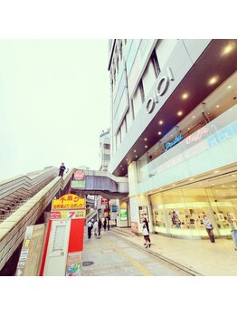 ナム 上野店(Namu)/上野マルイの正面から左側に　