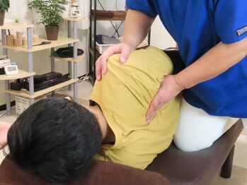 ピュアリー整療院/上半身２