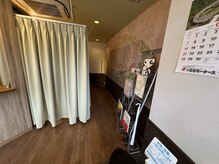 南方鍼灸の雰囲気（施術室前）