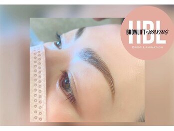 アートアイビー コウベ(Art I.B Kobe)/【HBLハリウッドブロウリフト】