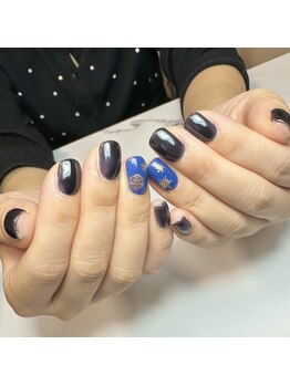 リーゾス(RISUS)/雪の結晶ブルーネイル