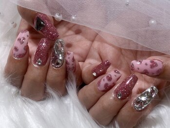 つけ放題　ハートネイル