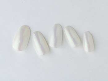 ティアリーネイル コレットマーレ店(Tiary Nail)/ホワイトオーロラネイル