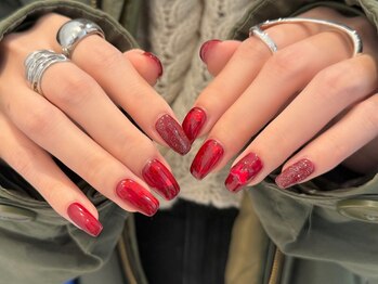 ローランリム(LORAN Lim)/ハート埋め込みネイル