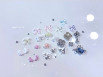 ミョンネイル(myon nail)の写真/大人上品~イベントや特別な日のネイルまでお任せ*デザインにこだわりたい方も大満足のパーツを多数ご用意♪
