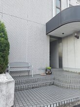 まほろみ/サロン入口