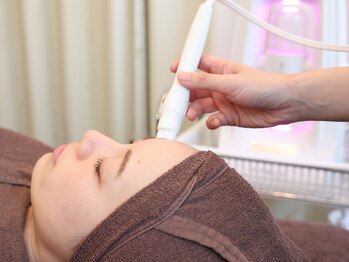 グラサヴォーグ 三宮店/