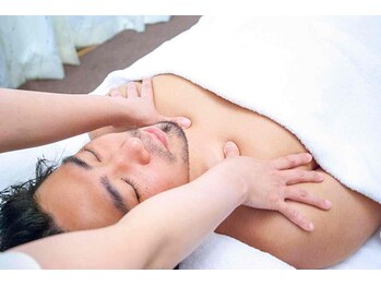 プレセティア 白金台店(Presetir)/デコルテもスッキリと♪