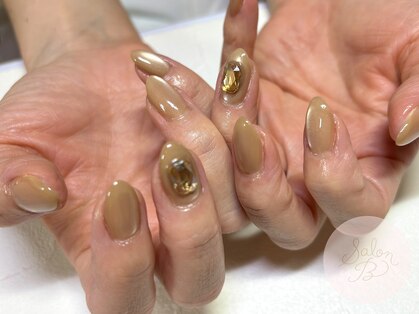 サロンビー(Salon B)の写真