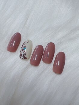 ミテソロ(mi tesoro)/2024年10月定額ネイル 5500