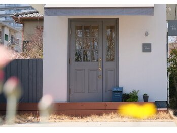 トリコテ ル ブラン(tricoter le blanc)/【入口】