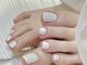 クイーンズネイルサロン(Queen's nail salon)の写真/【美フォルム×映える指先】シンプルネイルで上品可愛く…♪高技術なのに低コストなのが魅力！リピート率◎
