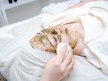 アミュレット(Amulette)/ハーブピーリング拭き取り[小顔]