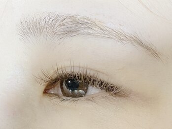 カラカル(CARACAL)/自まつ毛に◎のフラットラッシュ