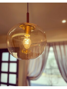 ハウカ(HAUKA)/店内の照明