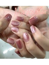 ネイルサロン マジックガール(Nail Salon MagiqueGirl)/【マグネットネイル】