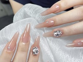 純欲　チークネイル　長さ出し