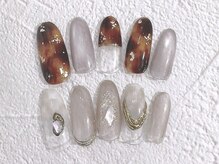 ジルネイル(Zir nail)