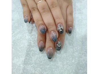 レジアント(Rediant)/クロム系ネイル