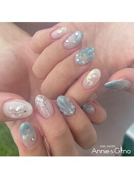 キュアバイアニーアンドジーノ(Qa by Annie&Gino)/貝殻ネイル