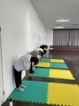 ピラティスアンドコンディショニング リライズ(Relize)&nbsp;蔵本・エミール様グループレッスン風景