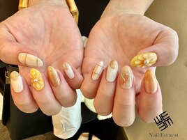 ガーリーフラワーネイル