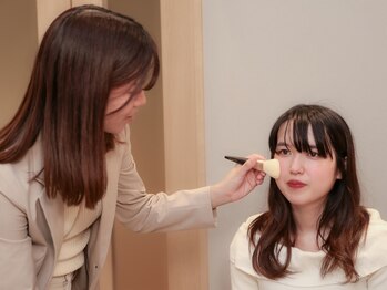 リリー(Lily)の写真/自分に似合う色やメイクが分からない・新しい自分に出会いたい…お悩みは経験豊富なスタッフが解決します◎