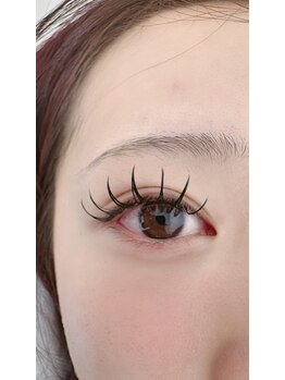 チルザルト サロン/ダブルフラットラッシュ