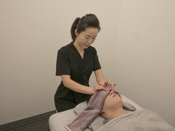 モモコ(momoko)/ヘッドマッサージ