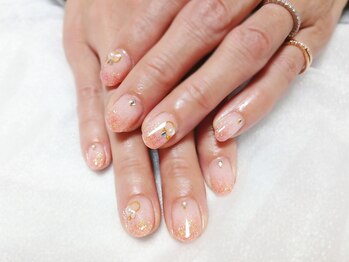 桜/上品ラメグラデーションネイル