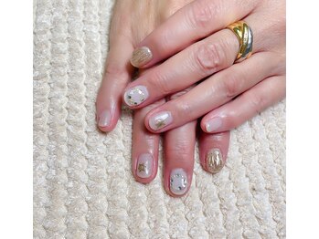 ナナネイル(Nana nail)/