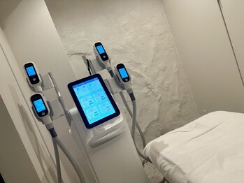 アンフィルミエール 若葉本店(infirmiere)の写真/【人気上昇中！】最新の脂肪冷却機器で効果実感◎セル脂肪にアプローチで夏に向けて理想のボディメイクを♪