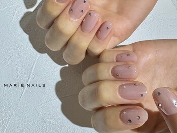 マリーネイルズ 表参道店(MARIE NAILS)/¥8,800 ドット ストーン 1227a