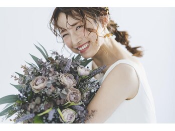 ホワイトニングカフェ 岸和田店(WhiteningCafe)の写真/【花嫁・花婿様向け◎】結果に自信あり！あなたの一生に一度の舞台に、とびきり素敵な笑顔をお届けします♪