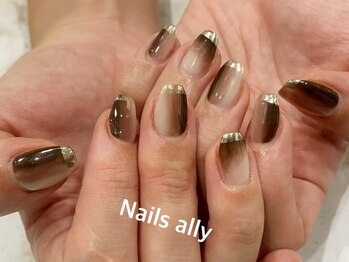 ネイルズアリー 立川店(Nails ally)/ブラウングラデ×ミラー