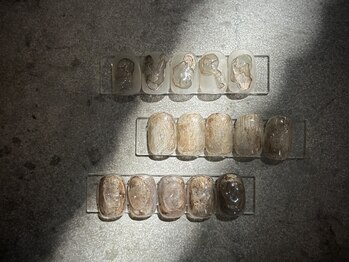 オーク 恵比寿(OAK)の写真/ニュアンスデザインを中心に見る度うっとりお爪が綺麗に見えるトレンドデザインを多数ご用意◎[当日予約OK]